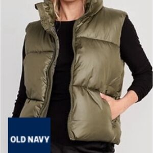 women’s old navy quilted‎ puffer vest - small